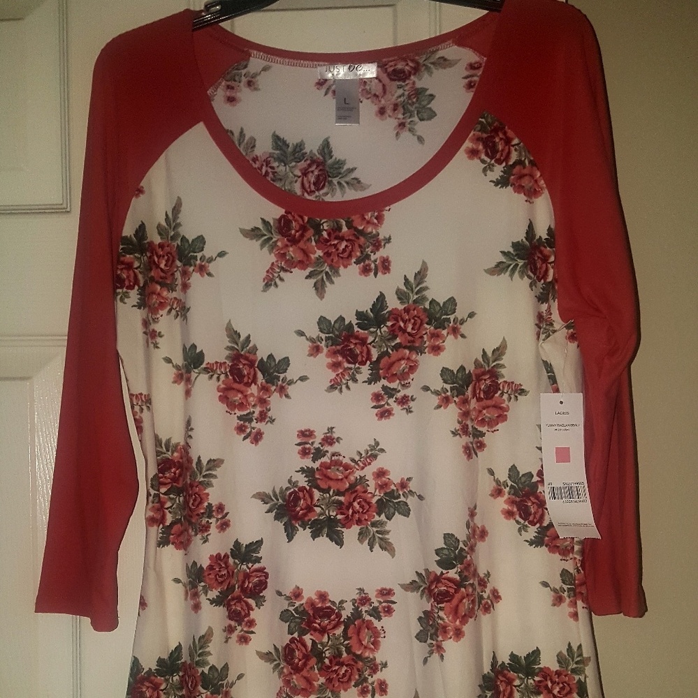 Half sleeve tunic style shirt